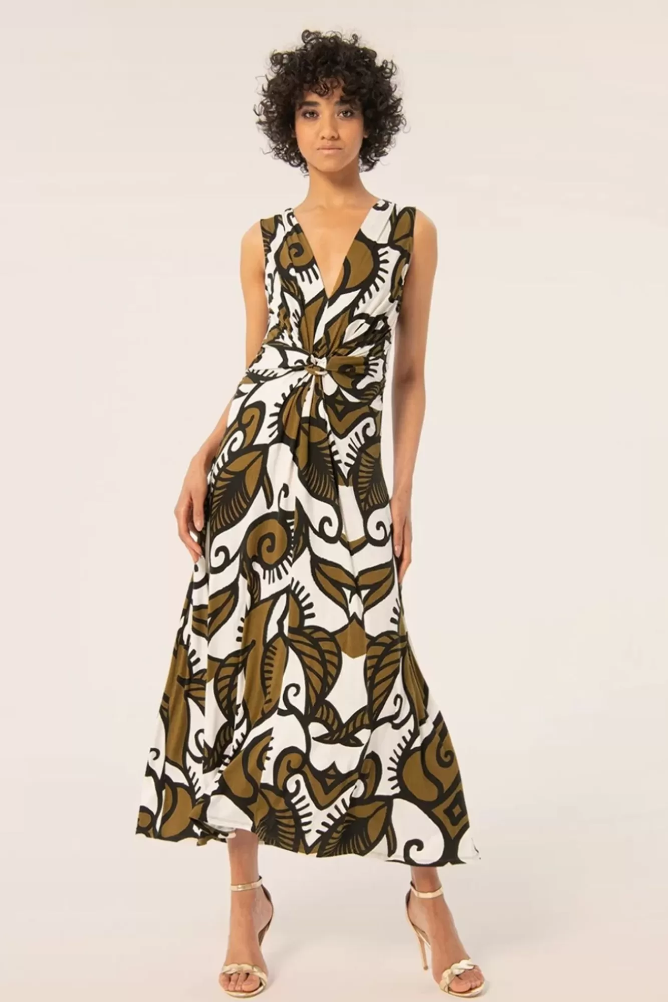 Surkana Aubrey Maxi Jurk In Khaki | Vrouwen Plus Size Jurken