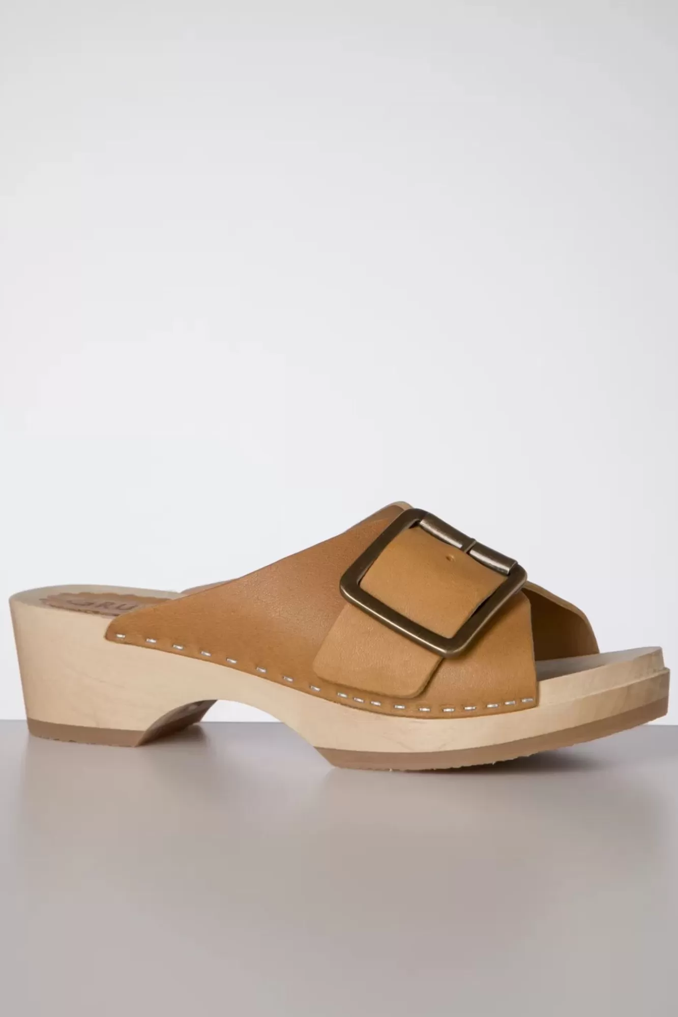 Gru00fcnbein Banu Slip On Clogs In Cognacbruin | Vrouwen Sandalen