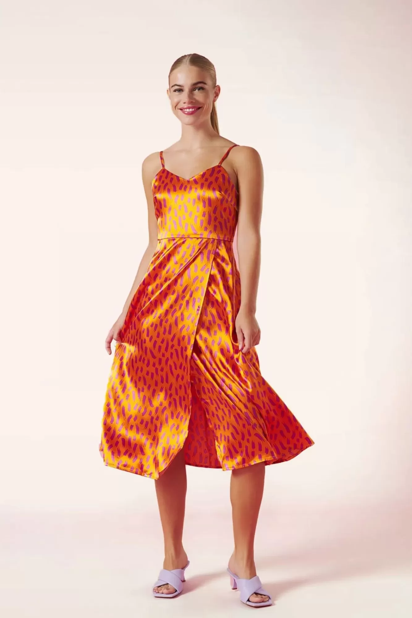 Minueto Bella Midi Jurk In Oranje | Vrouwen Plus Size Jurken
