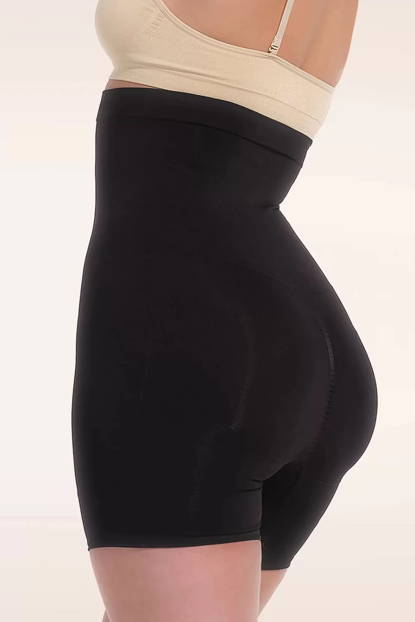 MAGIC Bodyfashion Booty Booster High Short In Zwart | Vrouwen Shapewear