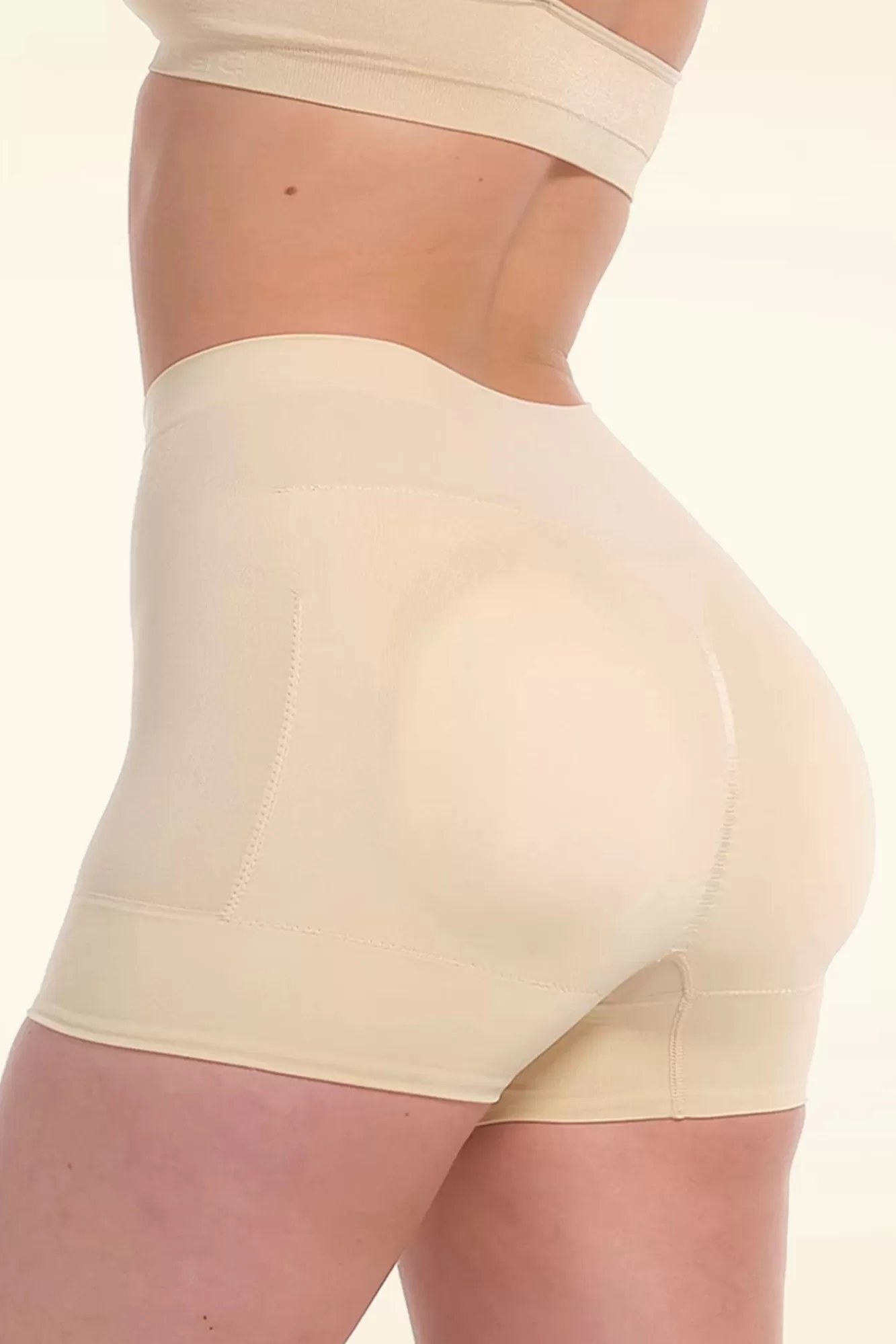 MAGIC Bodyfashion Booty Booster Short In Latte | Vrouwen Shapewear