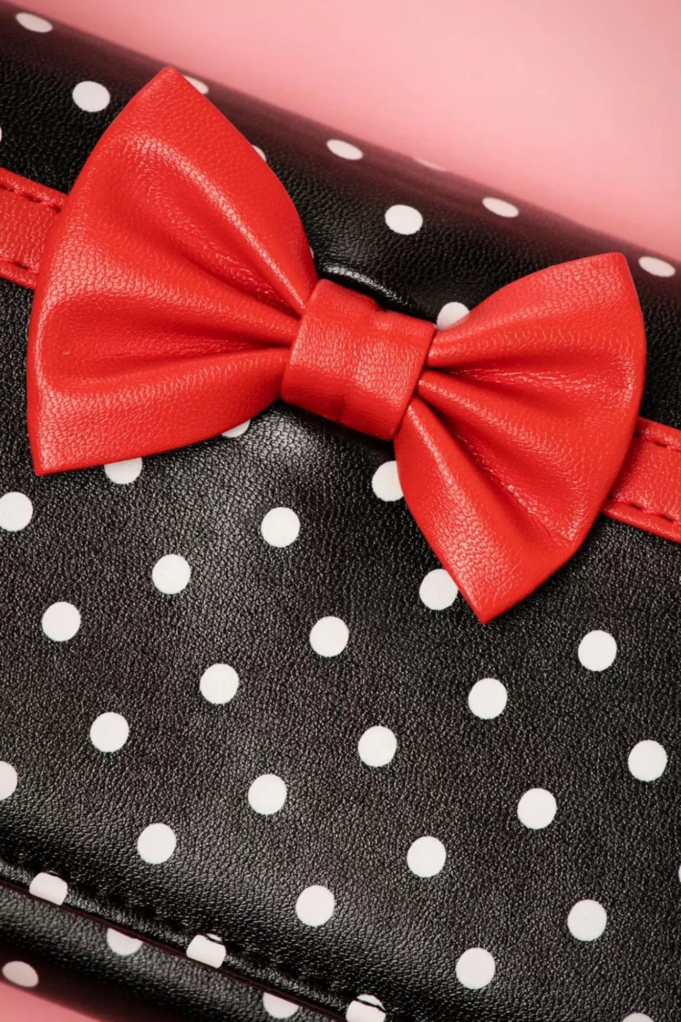 Banned Retro Carla Bow Polka Portemonnee In Zwart En Rood | Vrouwen Portemonnees