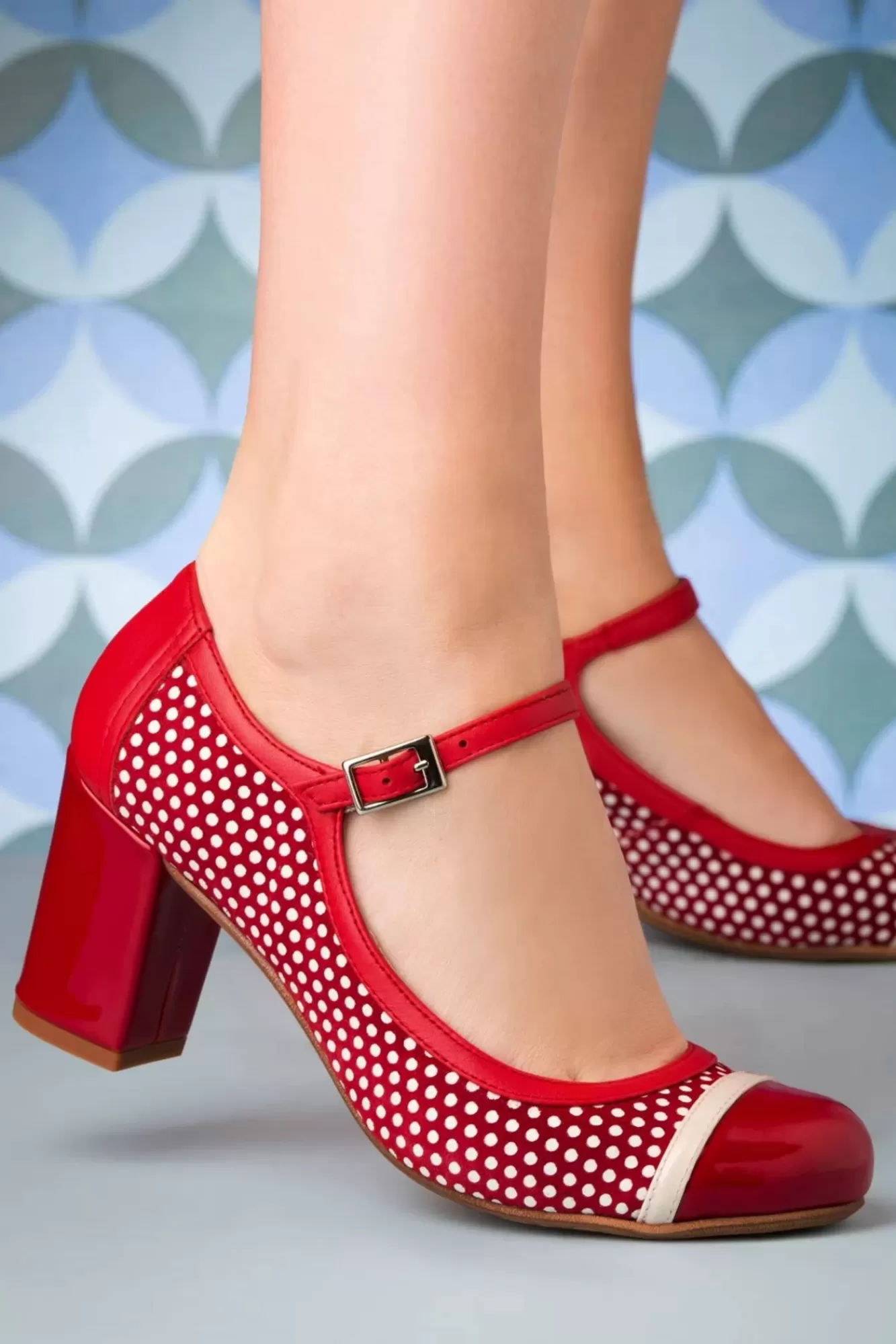 Nemonic Charol Lederen Mary Jane Pumps In Rood | Vrouwen Pumps