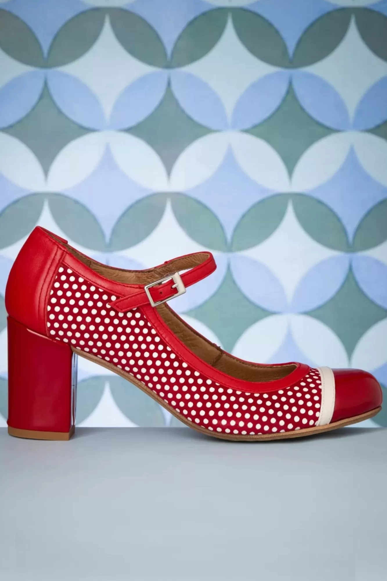 Nemonic Charol Lederen Mary Jane Pumps In Rood | Vrouwen Pumps