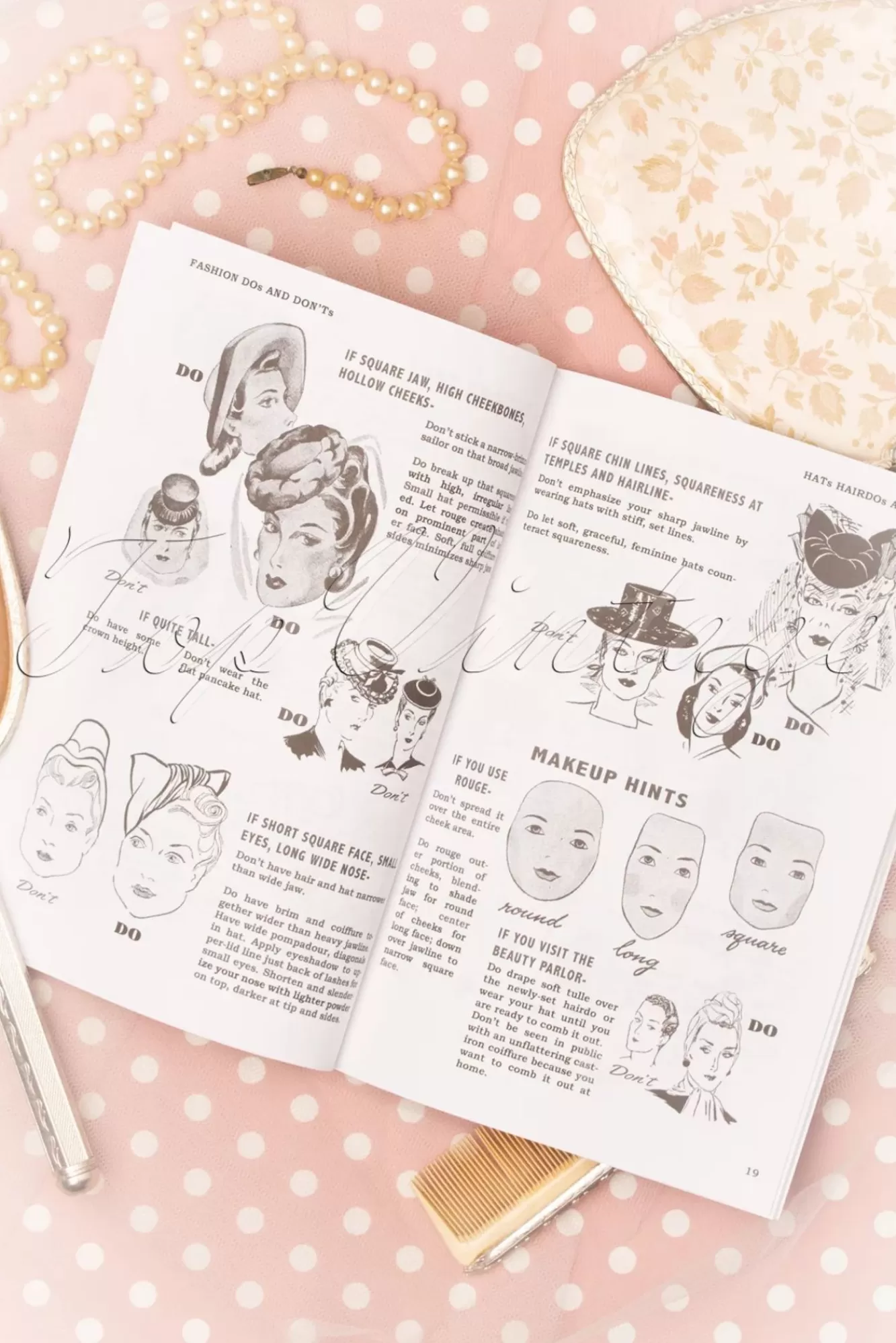 Lauren Rennells Hats, Hairdo'S And Make Up Boek | Vrouwen Boeken & Magazines