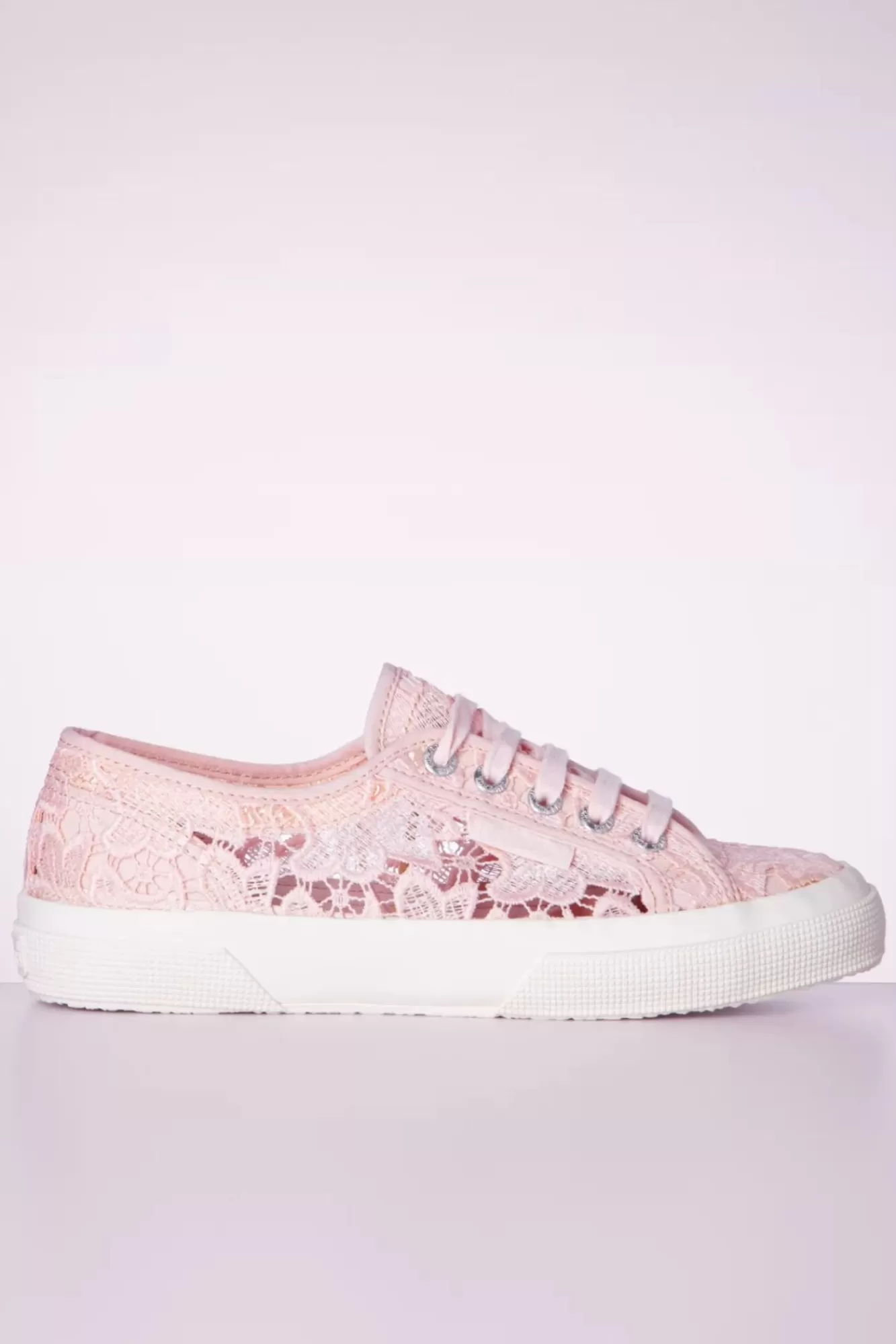 Superga Macrame Sneakers In Roze | Vrouwen Sneakers