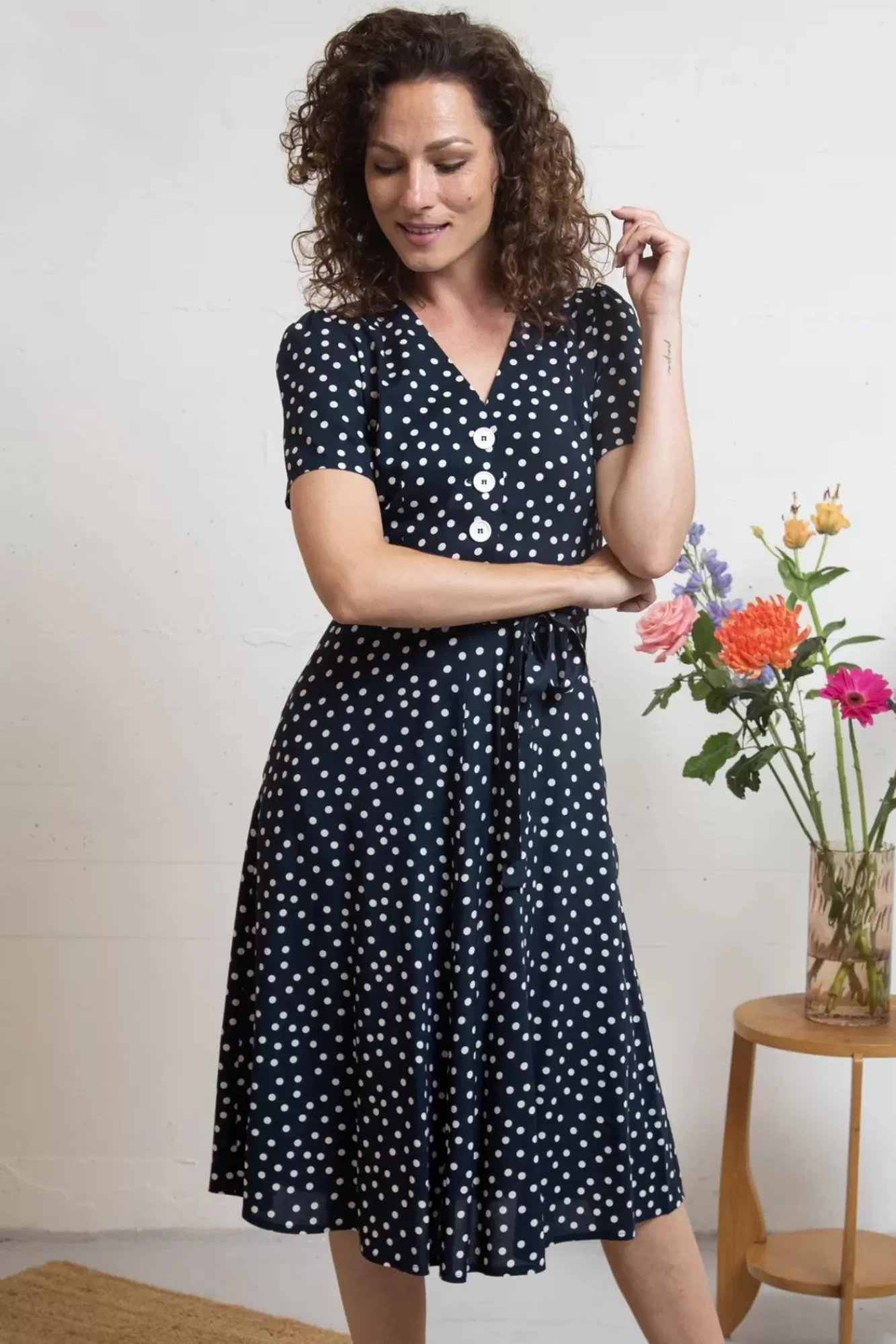 Very Cherry Magnolia Polka Dot Jurk In Marineblauw | Vrouwen Plus Size Jurken