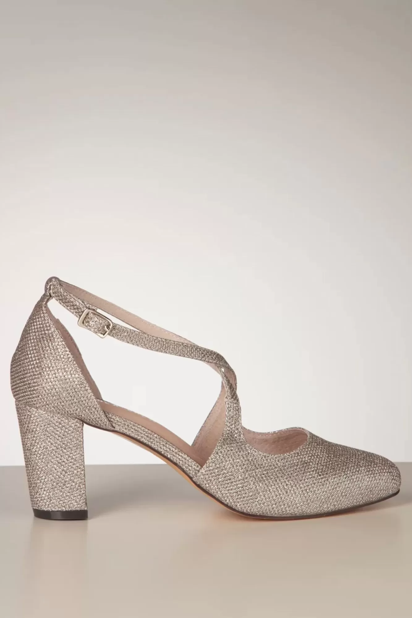 Chelsea Crew Oren Glitter Pumps In Champagnegoud | Vrouwen Pumps