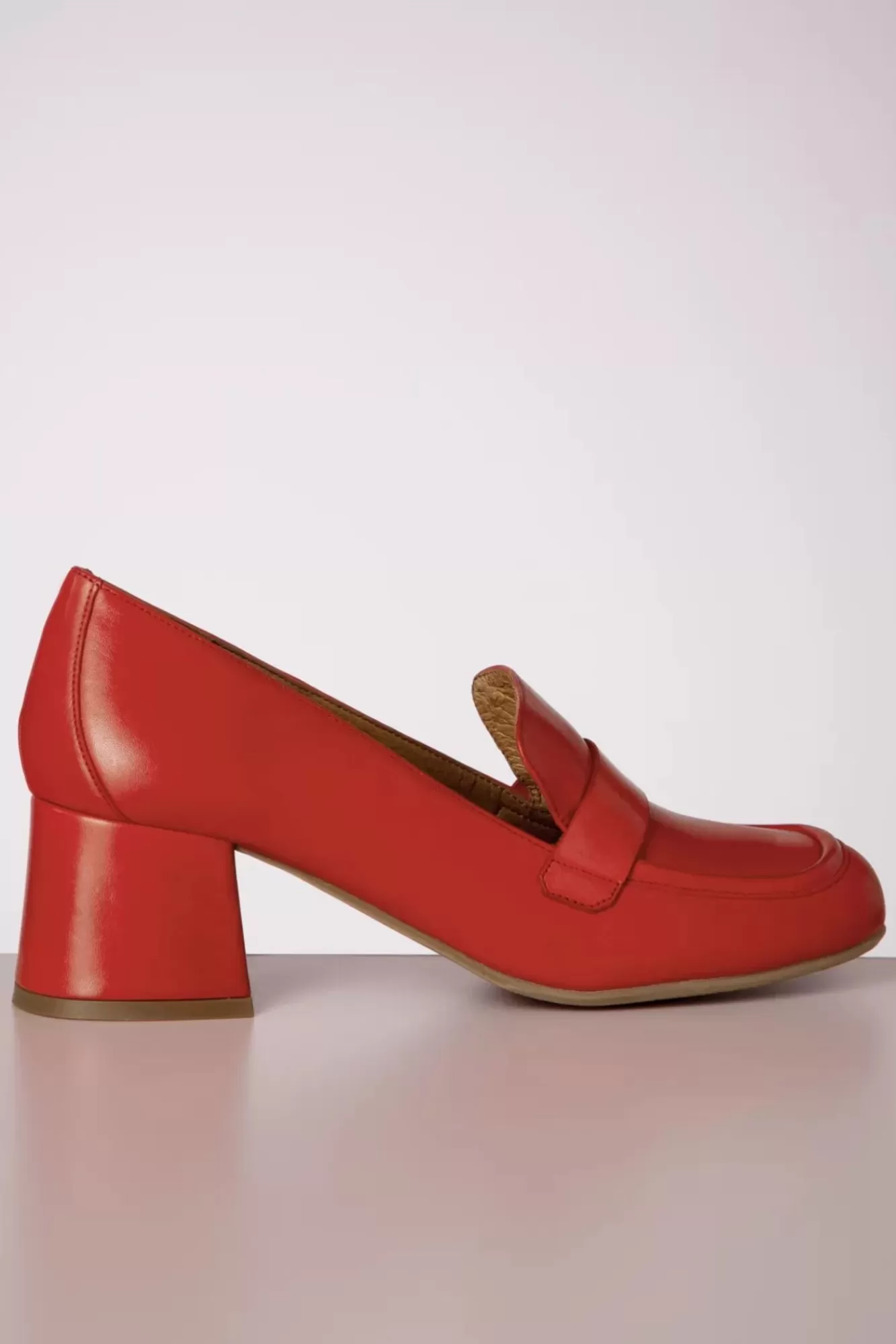 Miz Mooz Soren Loafer Style Pumps In Scarlet Rood | Vrouwen Pumps