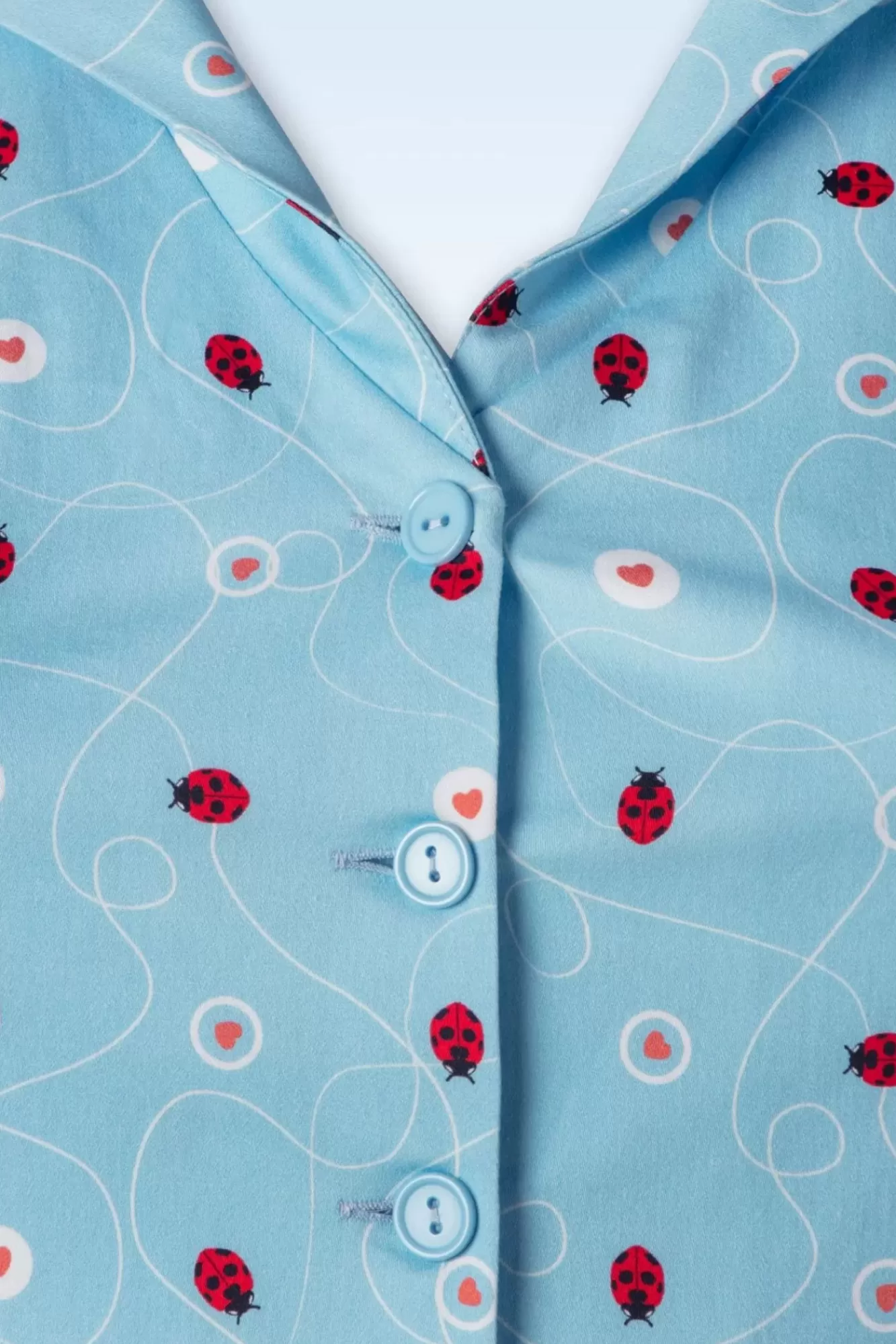 Topvintage Boutique Collection Topvintage Exclusive ~ Angie Swing Jurk In Licht Blauw Met Lieveheersbeestjes Print | Vrouwen Swing Jurken